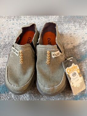 Toddler Size 12 Cushe Canvas Slip-On Slipper Shoes